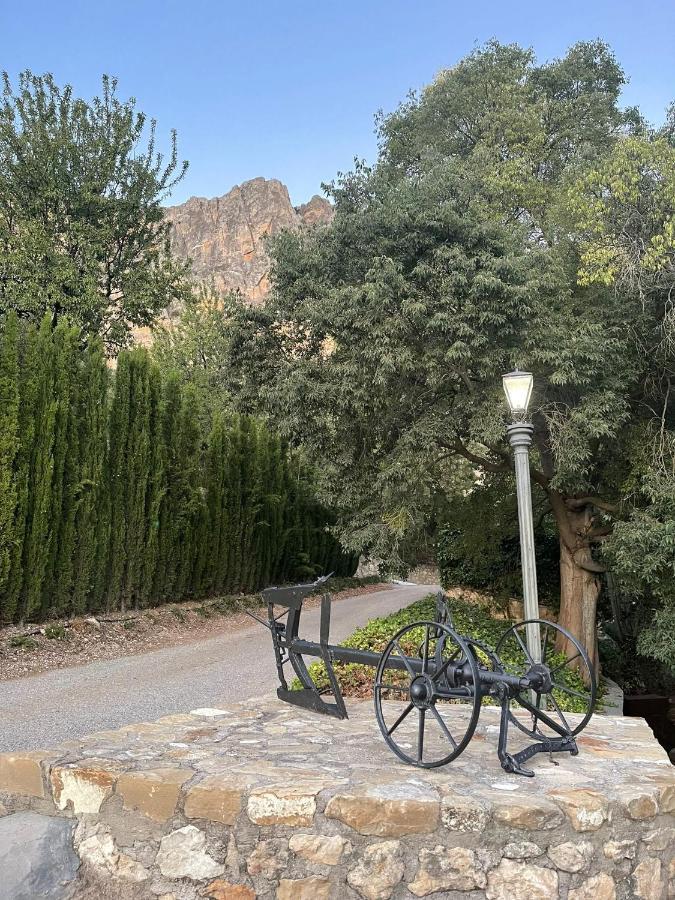 Cortijo El Chorreadero En Parque Natural Sierra De Cazorla Los Rosales  Екстер'єр фото